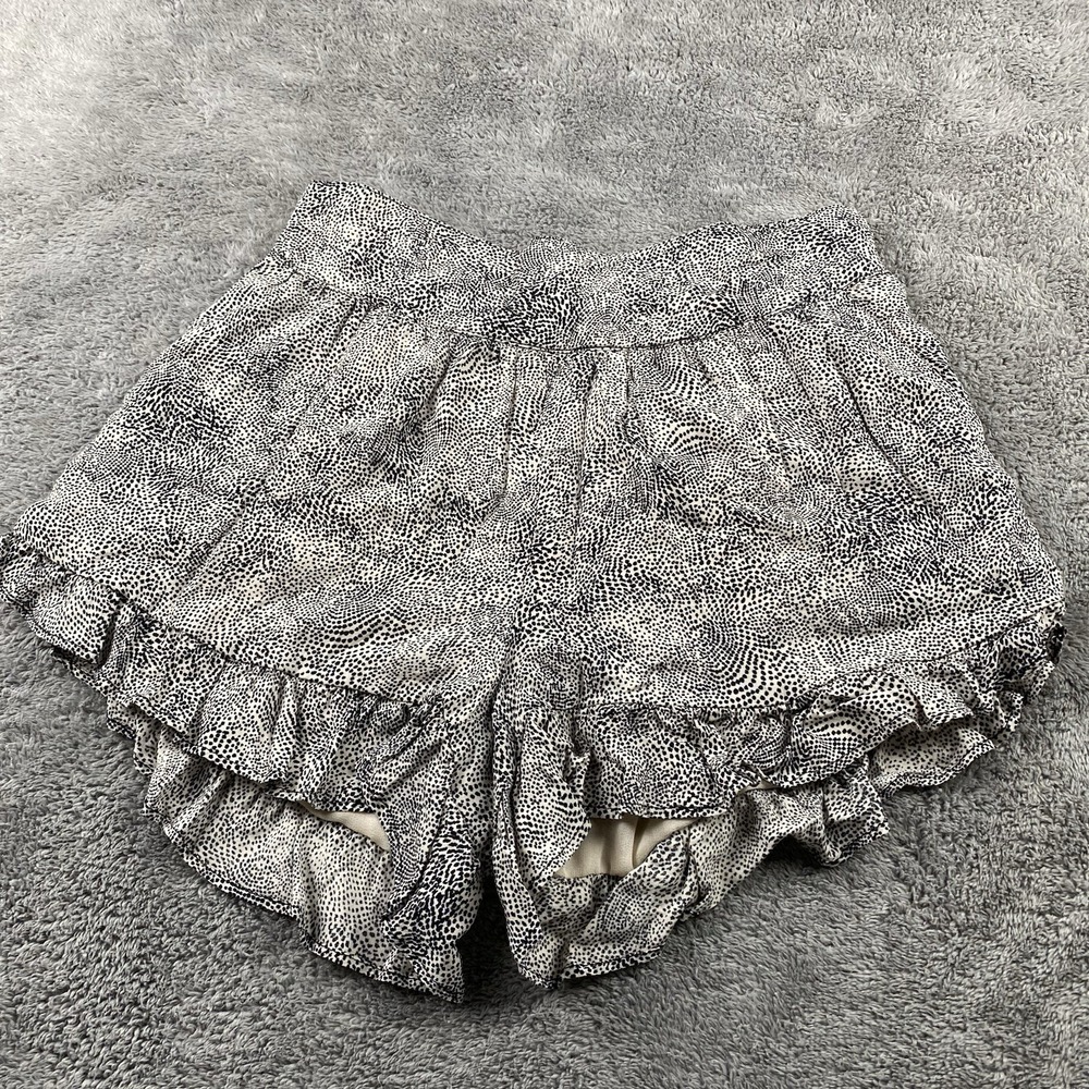 BCBGEneration Shorts Flared Womens XS Beige Blacks Polka Dots